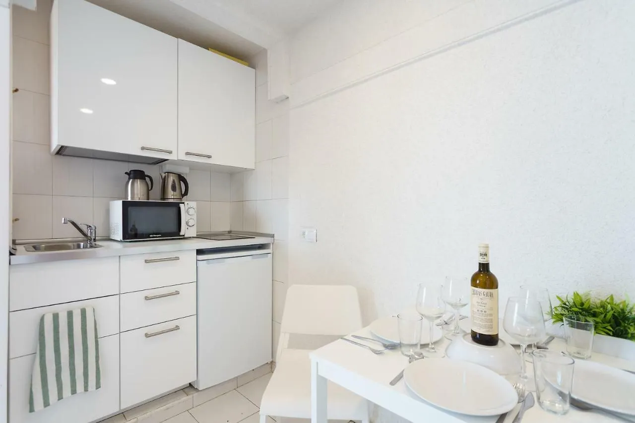 Apartment Malagasuite Fuengirola Beach Spain