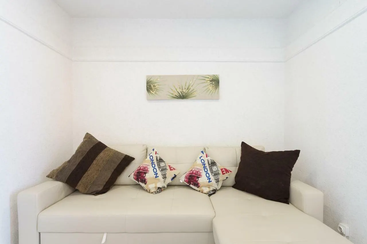 Malagasuite Fuengirola Beach Apartment